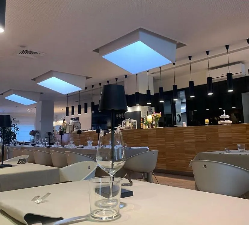 ****  Schio Hotel イタリア