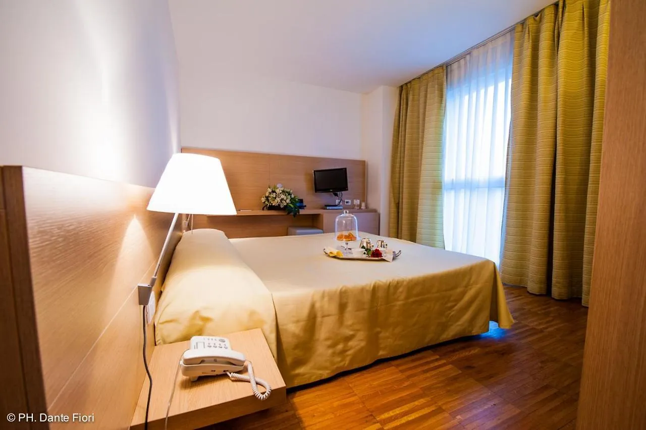 Schio Hotel 4*,  イタリア